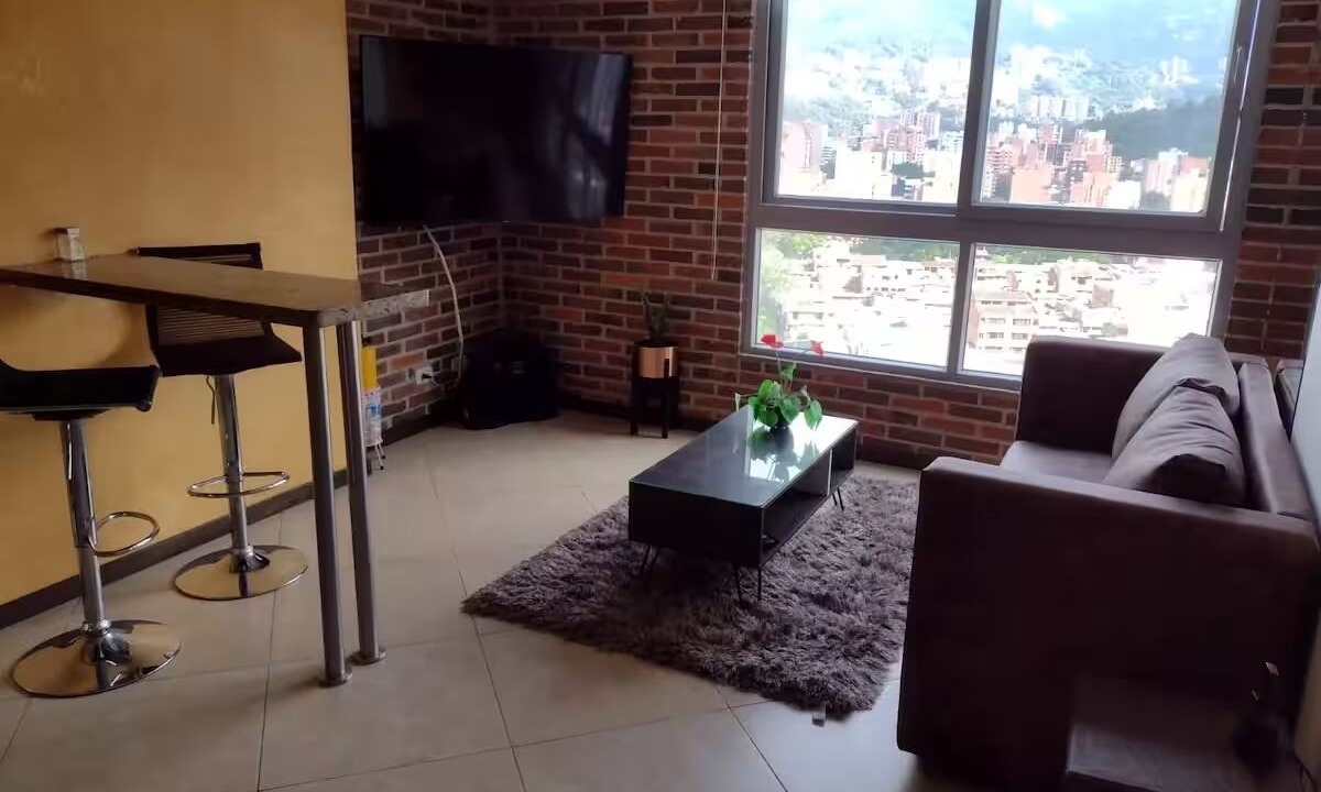 Laureles - Estadio Apartment | Penthouse Rooftop Gem in the Laureles