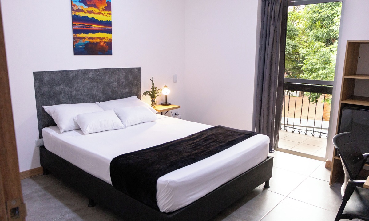 Medellin Bed & Breakfast | Komfort House Premium