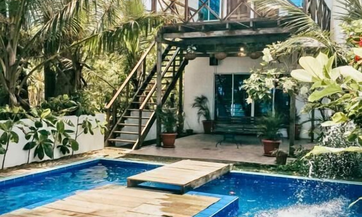 Capurgana Hotel | Hostal Hilltop Capurgana