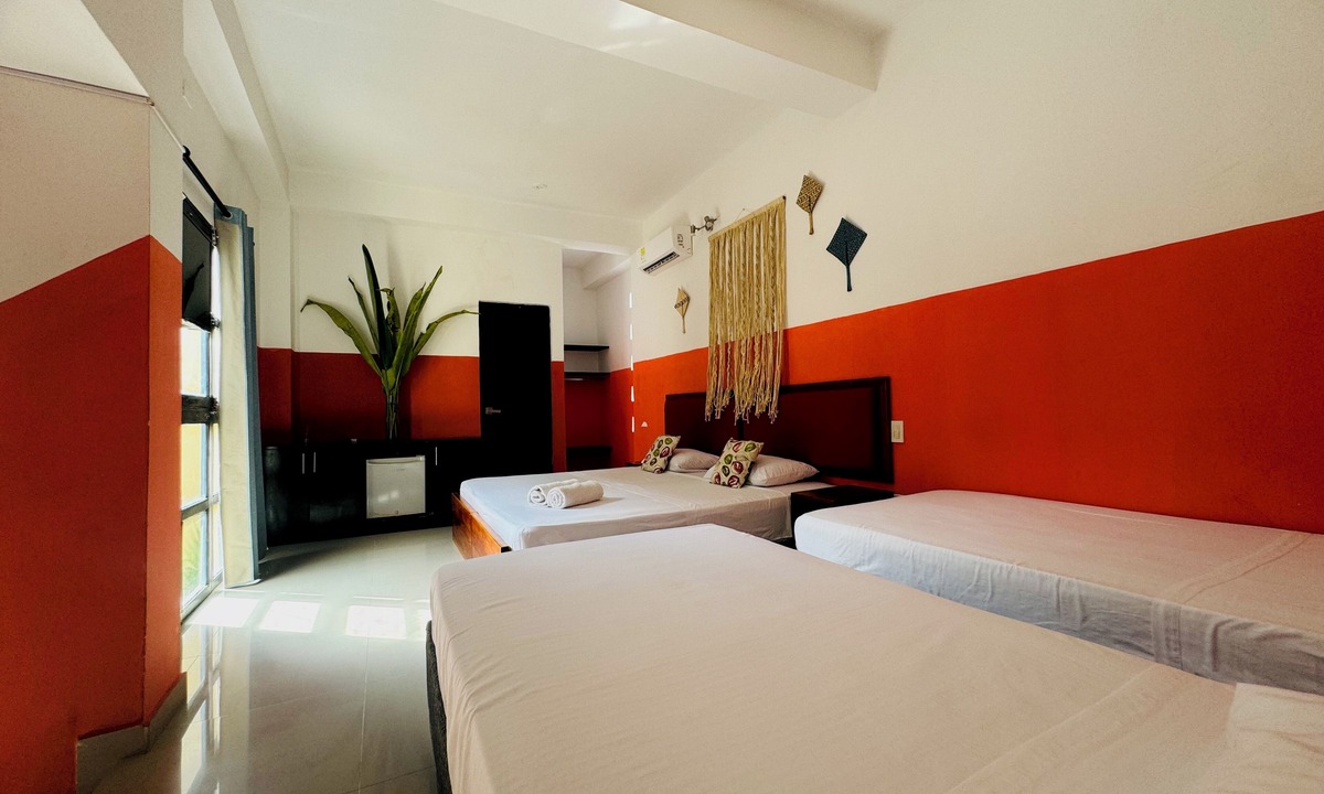 Barrio Centro Hotel | CASA ENCANTADA