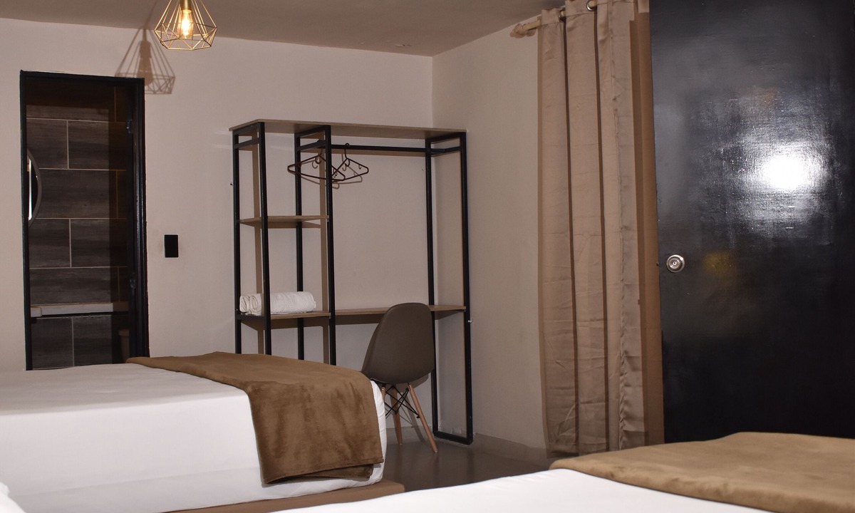 Villa Nueva Hotel | History Center Hotel