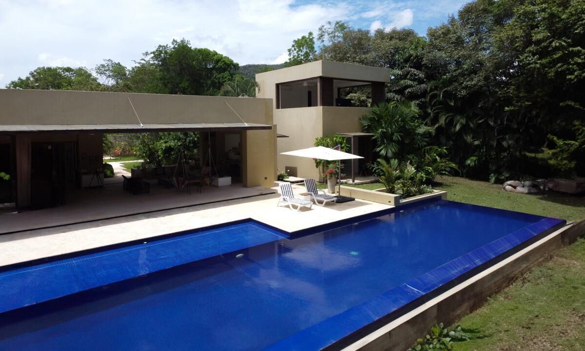 Anapoima Cottage | Yeguas U47 by Wynwood House