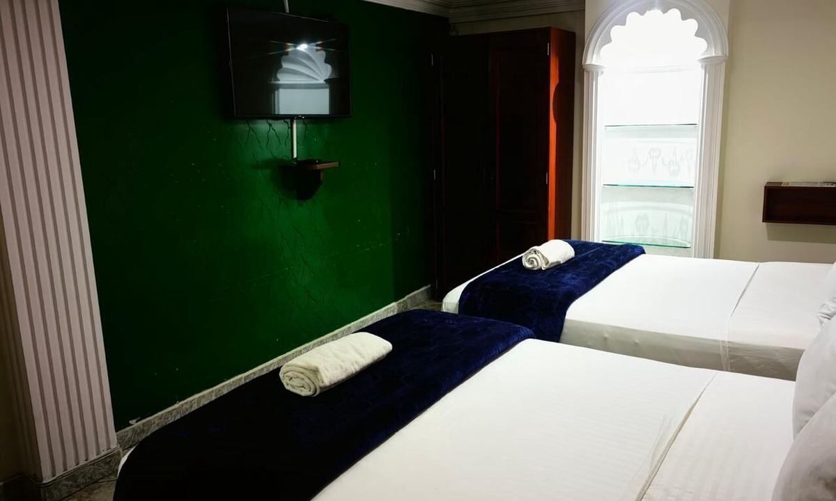 Normandia Hotel | Hotel L & L Mansión