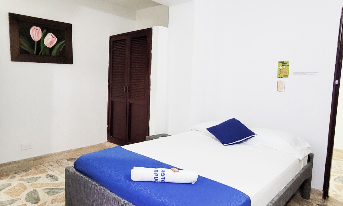 Caucasia Hotel | Hotel Acapulco Caucasia