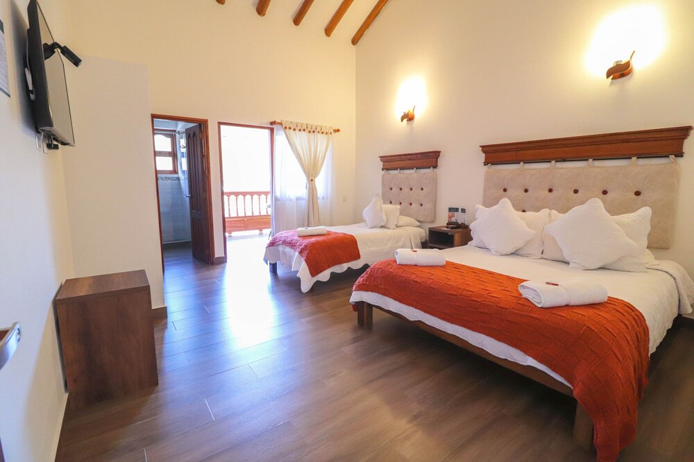 Old Town House | Hotel Las Palmas un Lugar Romántico Para Descansar, Compartir y Disfrutar.🤗
