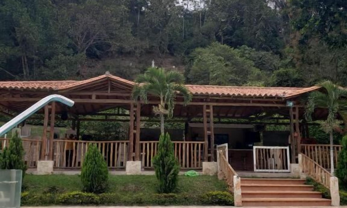 Piedecuesta Hotel | Hotel Finca Villa Nathaly