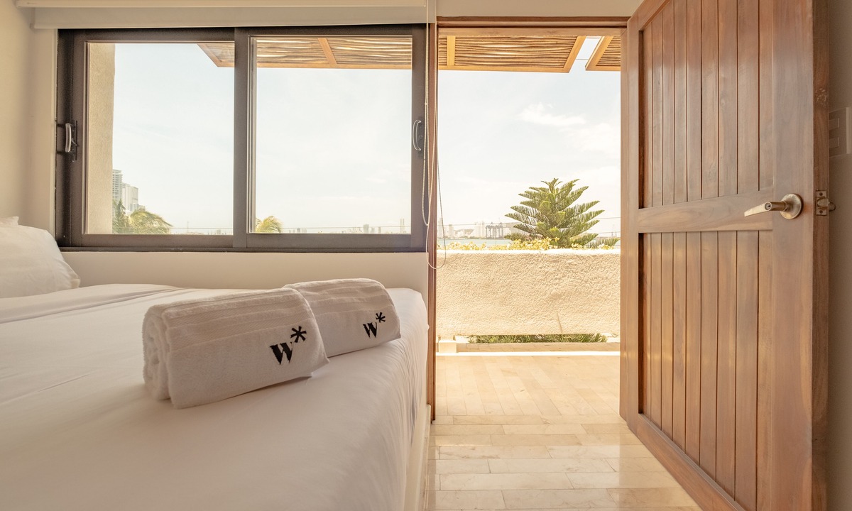 Castillogrande House | Casa Griega By Wynwood House