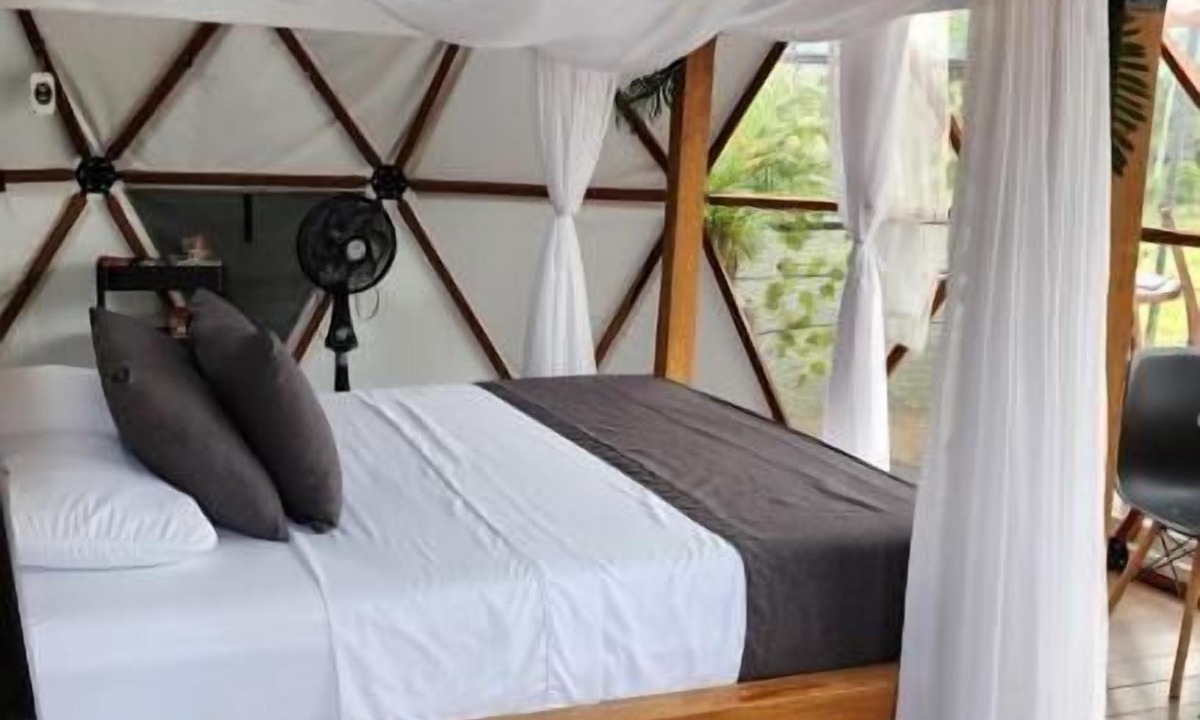 Tena Hotel | Oasis Glamping Tena Cundinamarca