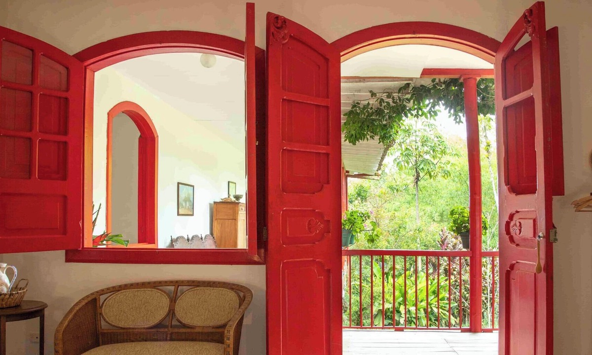 Manizales Cabin | Hacienda Venecia Main House & Coffee Lodge