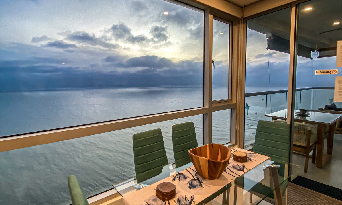 El Laguito Apartment | Luxury Beachfront, Balcony & breathtaking views in Bocagrande/Laguito, Floor 29