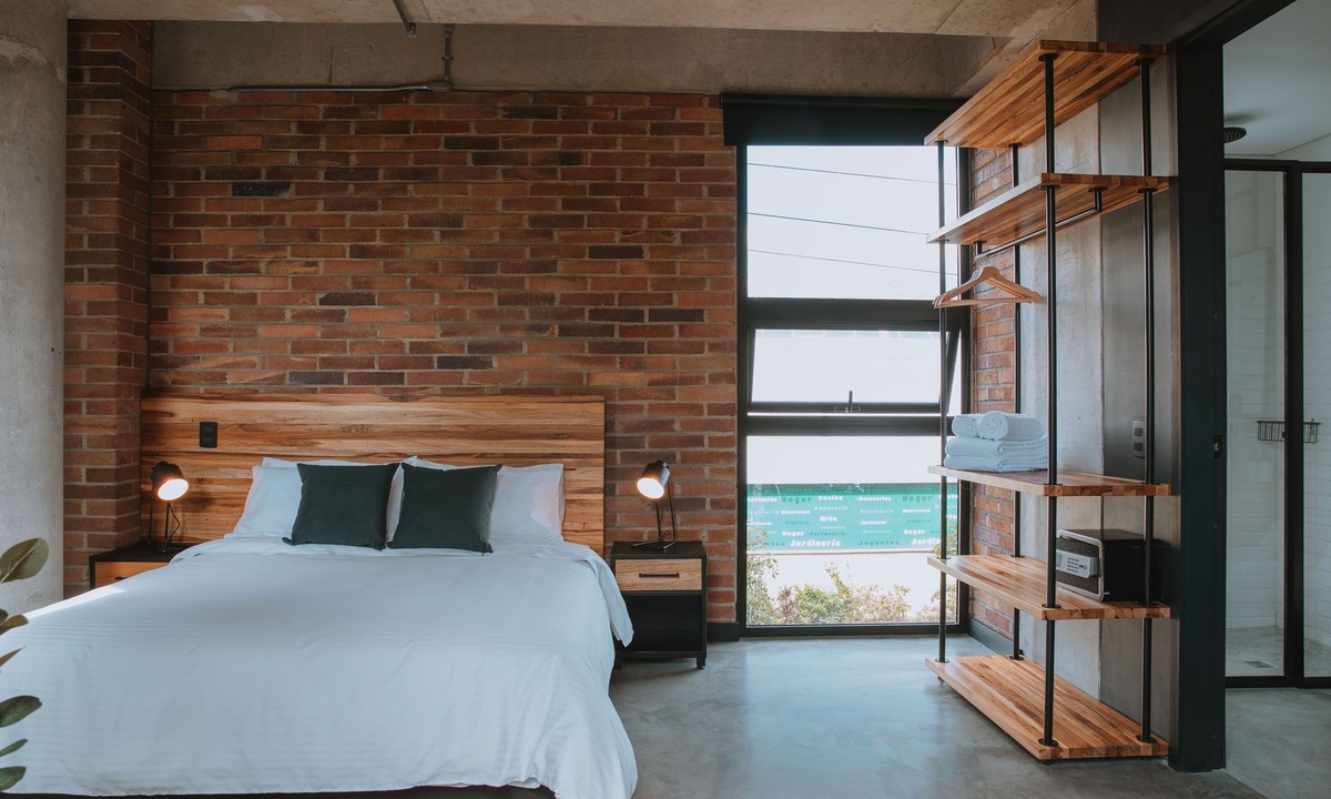 Laureles Apartment | Industrial Chic Loft in Front of Unicentro Mall