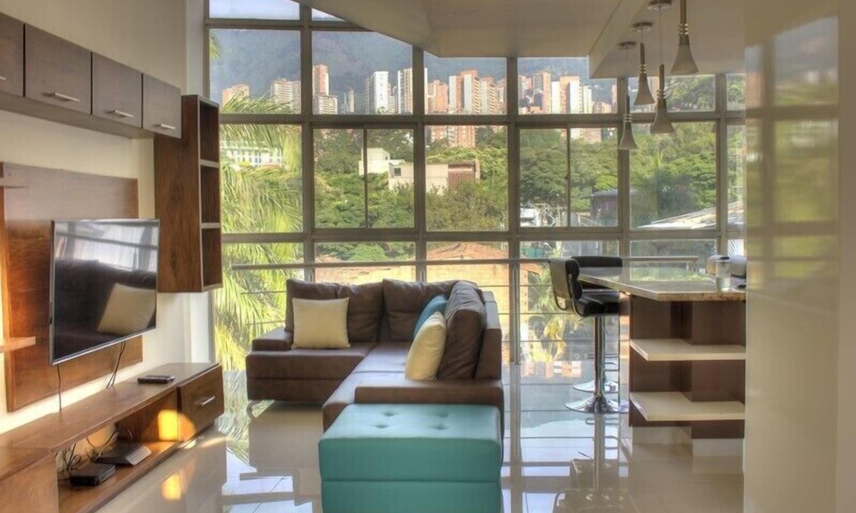 Zona Rosa Apartment | 2 PENTHOUSES NEXT TO EACH OTHER LLERAS 6 BEDROOM
