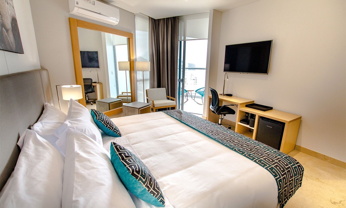 Historic Center Apartment | SUPERIOR APARTMENT, 1 BEDROOM - 70 METERS LARGE