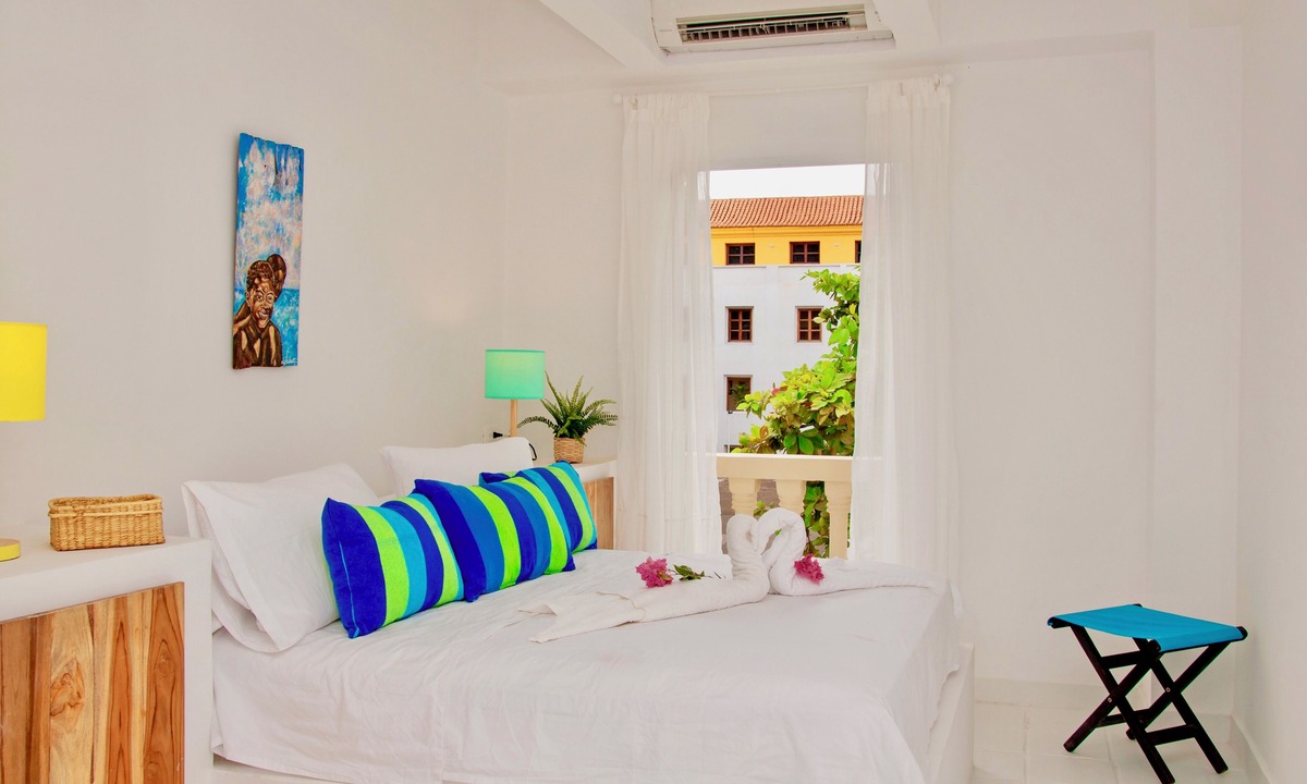 Centro Apartment | RentaElite Lovely 3 BR old city Cartagena w private pool