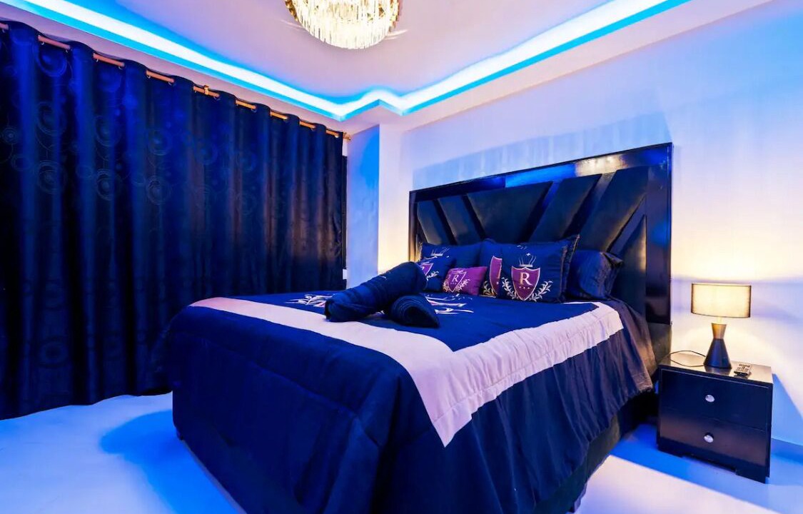 El Laguito Apartment | Luxury SkyView Jacuzzi Suite City Night Lights Sunrise Ocean&Palm tree views