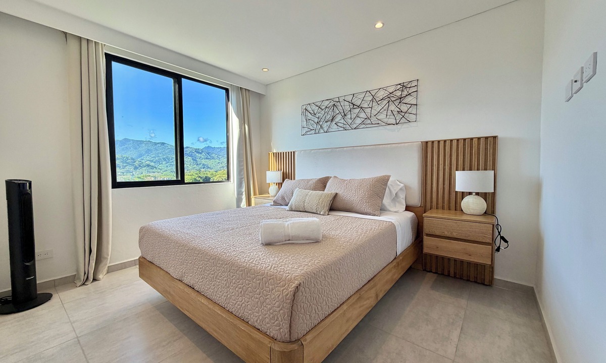 Villeta Apartment | Villeta Getaway Pool Balcony Relax Vibes