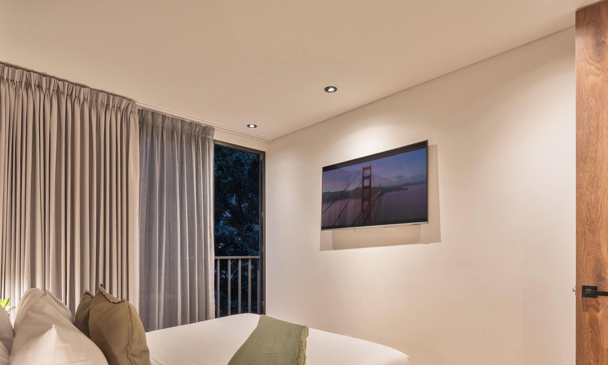 La Florida Apartment | Serene Getaway: Jacuzzi, AC, BBQ - Morph 402