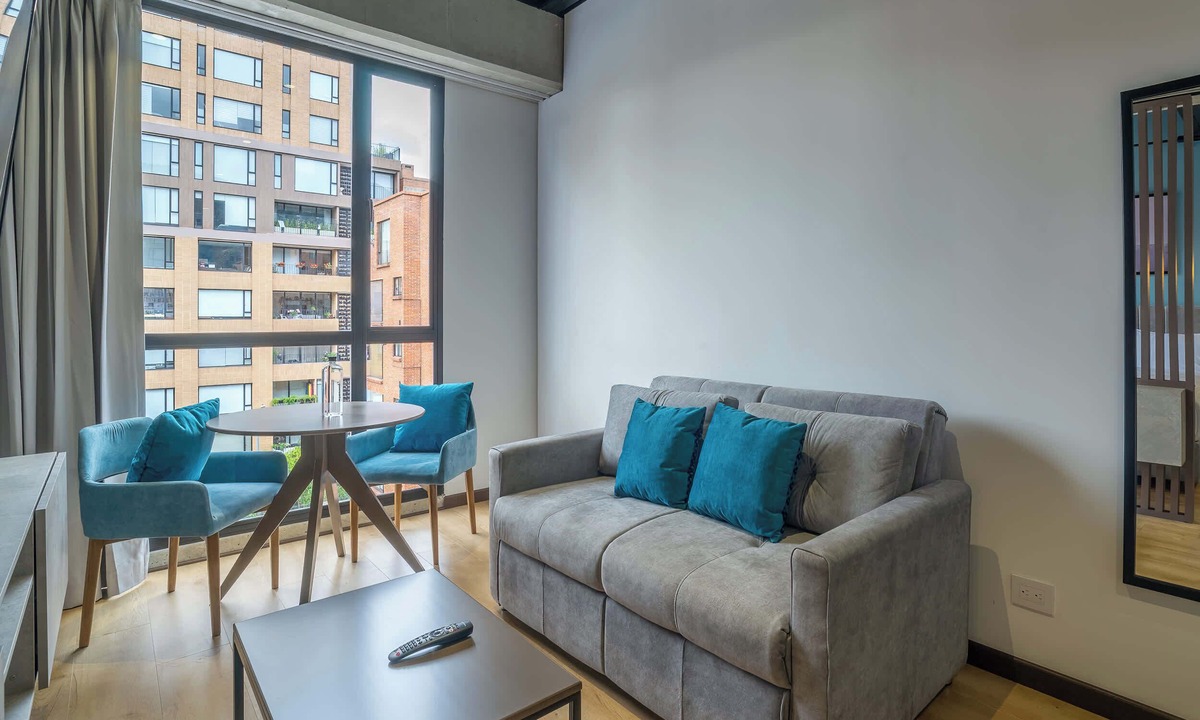 Antiguo Country Apartment | w * | Splendid Loft in Parque Virrey