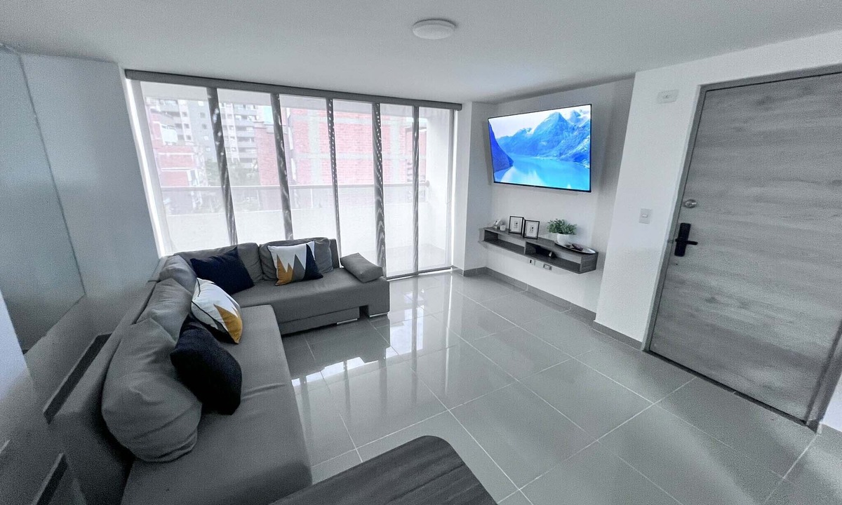 Laureles Apartment | Big apartment 3 bed, Laureles the coolest neighborhood