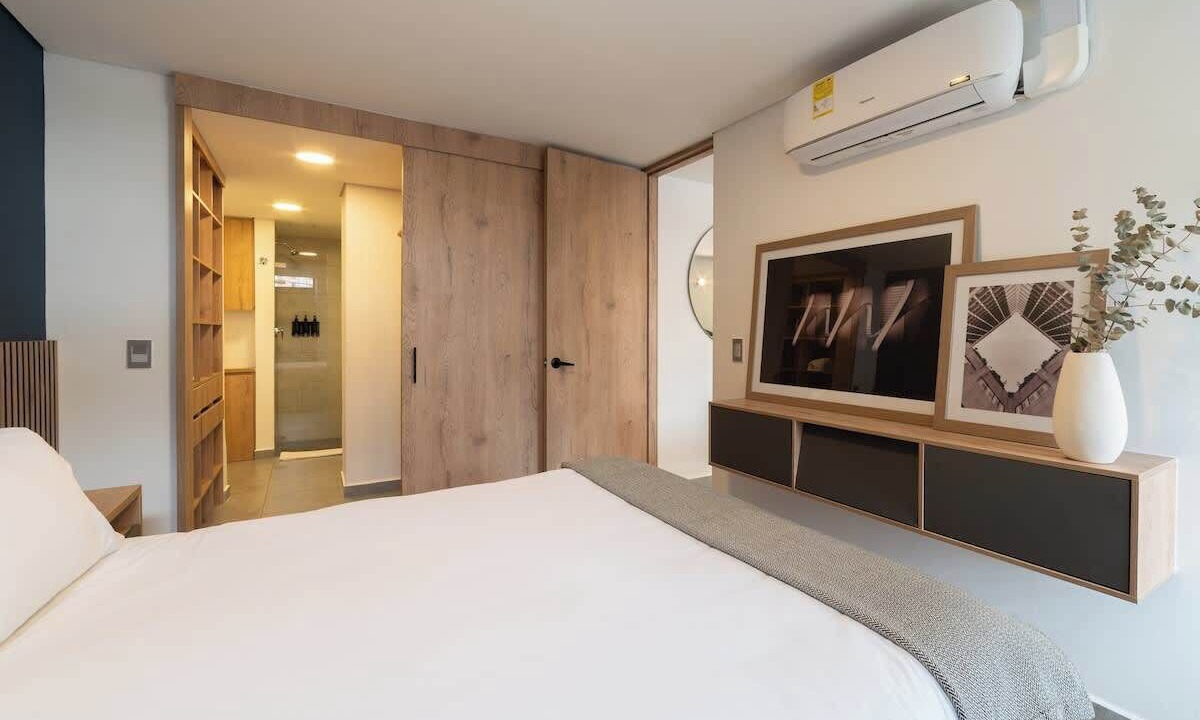Laureles - Estadio Apartment | w*| Laureles 2BR w/City Views