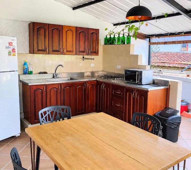 Belen Apartment | Terraza privada y asador en Belén Rosales APTO 300