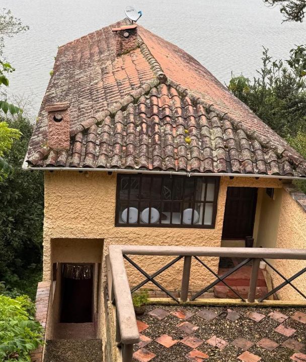 Choconta House | Biscaros Paradise