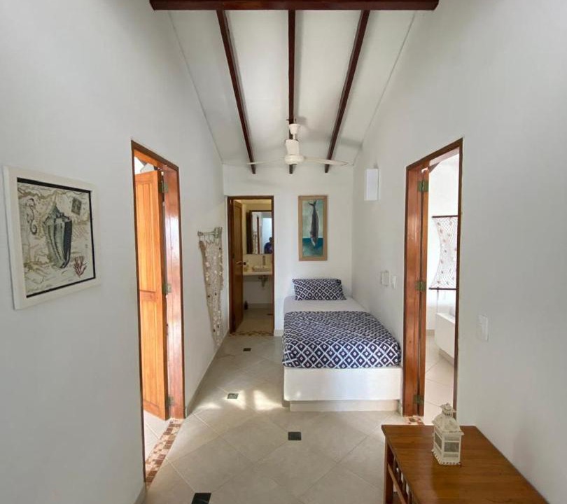 Tolu House | Lujosa cabana con piscina playa y servicio