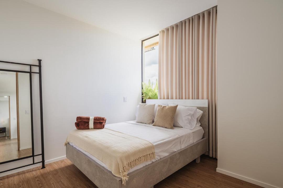 Pereira Apartment | Quiet Cerritos Retreat Jacuzzi & 180 Sunsets