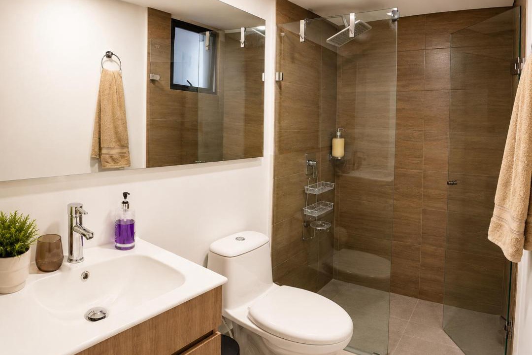 Gaira Apartment | Confortable Apartamento con Balcón, Aire Acondicionado, Wifi y Parqueadero