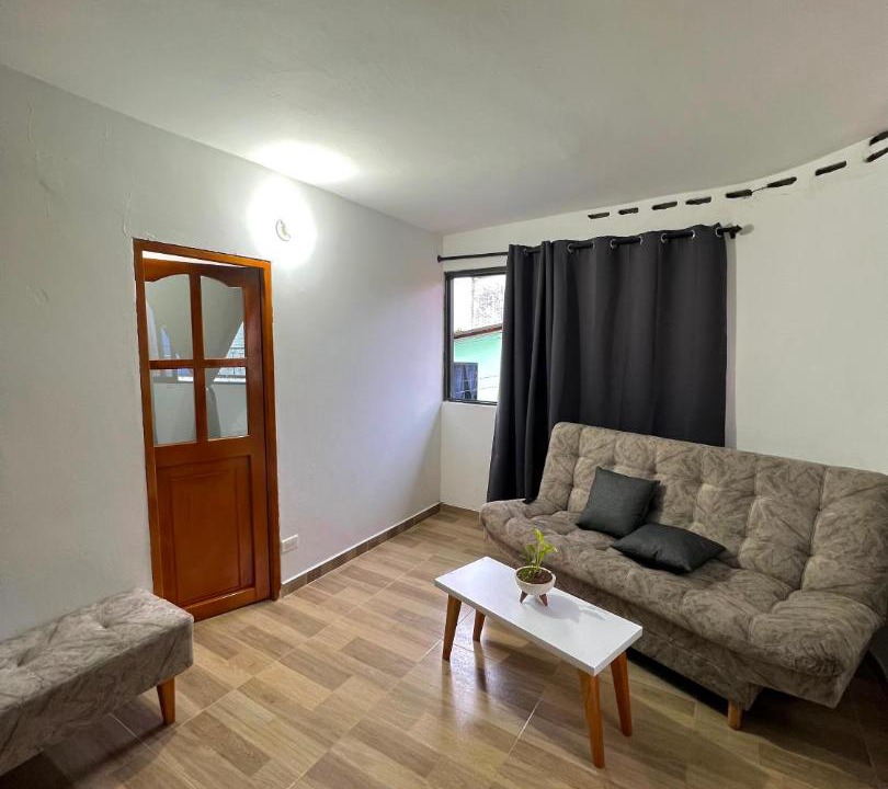 San Luis Apartment | Newly remodeled house a block away from the park