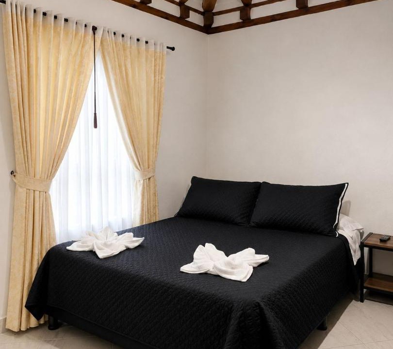 Villa de Leyva House | Cabaña familiar con 4 dormitorios y baños privados