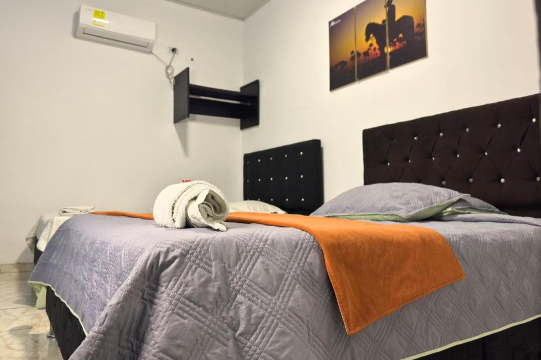 Aguazul Hotel | Hotel Alcaraván Aguazul