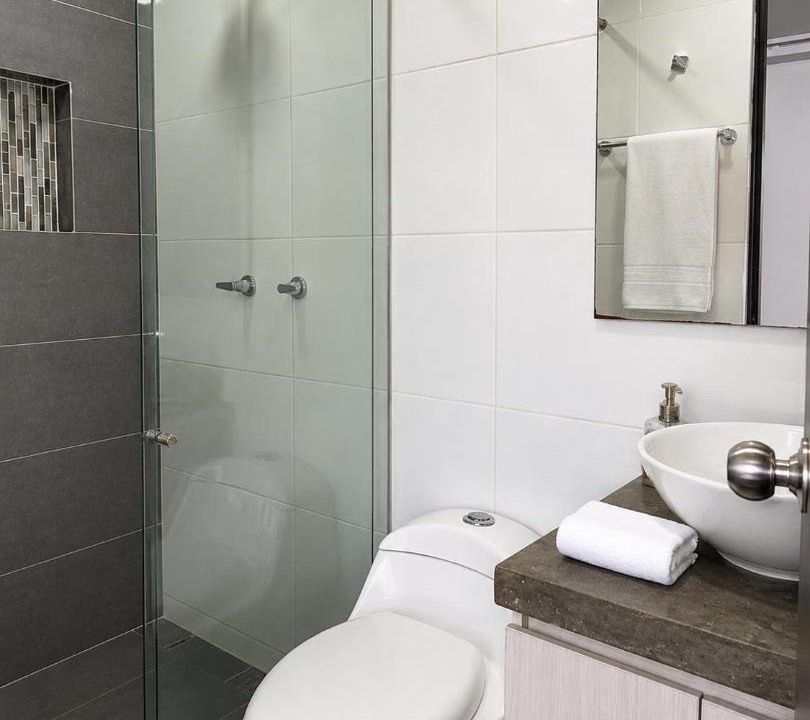 El Tesoro Apartment | Lovely Private Apto in Poblado