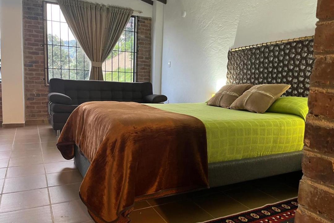 Tibasosa Apartment | Monoambiente con Vista - La Violeta