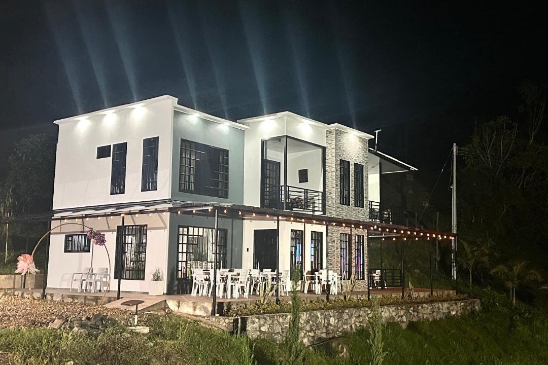 Choachi House | Hospedaje choachi Housetraillyones