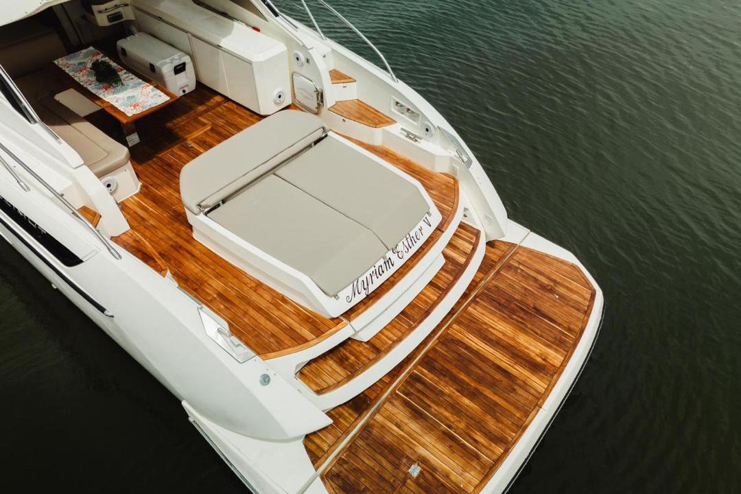 Cartagena Boat Rental | Yate de Lujo Azimut 52 Cartagena