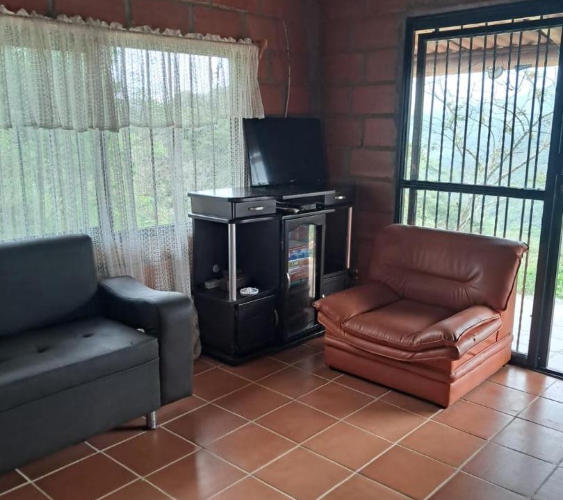 San Luis House | FINCA EL ALTO SAN LUiS