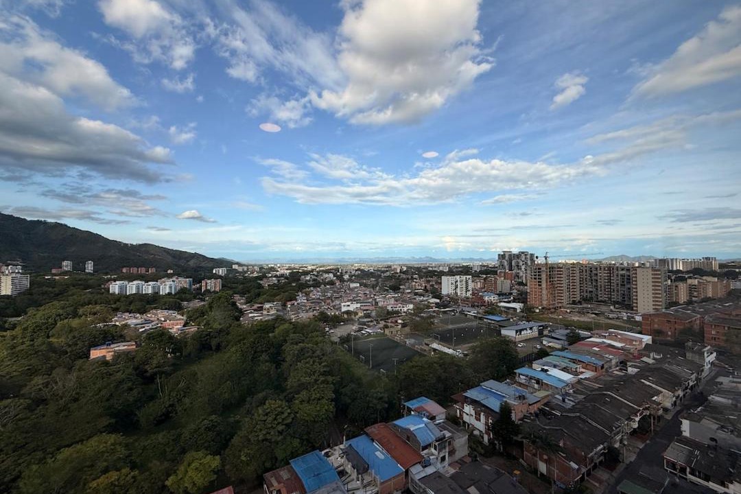 Ibague Apartment | Luxury Apartment Pool Gym Mountain View