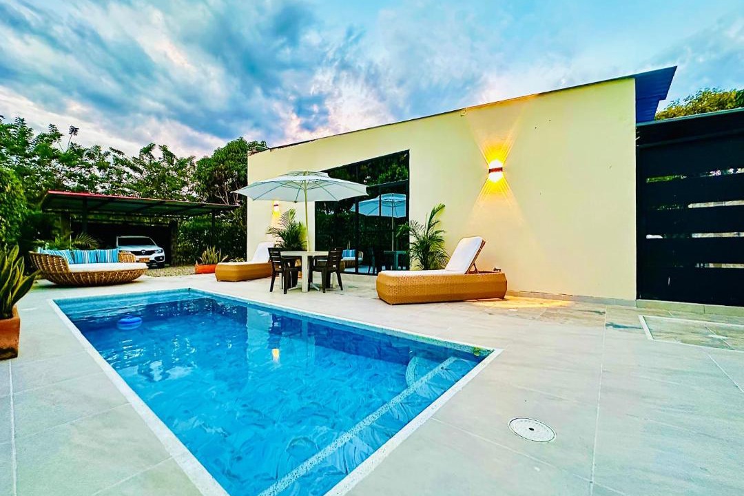 Ricaurte Apartment | Villa Paz Casa tranquila con piscina privada