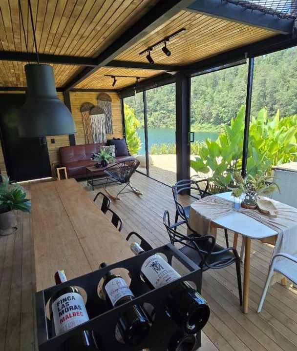 El Penol Villa | Chalets Foret Curazao