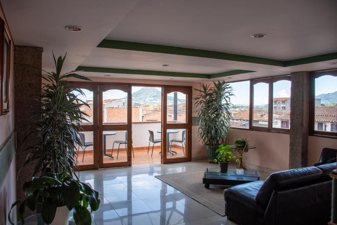 La Ceja Hotel | Hotel Santamaria INN