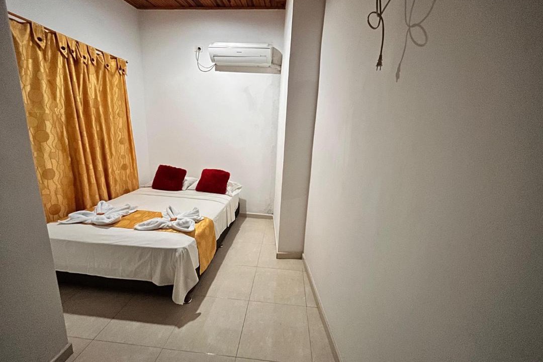 Villavieja Hotel | Casa Hotel Diana Luz