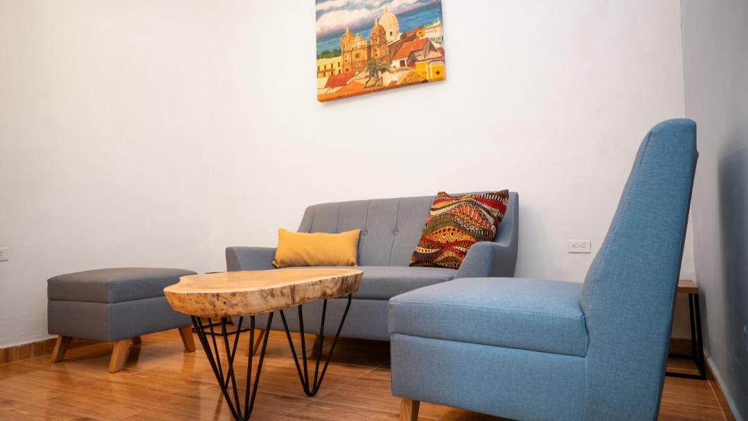 Cartagena Walled City House | Casa Quero 915 4BR House Old City rooftop jacuzzi AC full Wifi