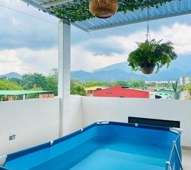 Restrepo Apartment | Mirador del Llano Piscina Vista Montaña aves