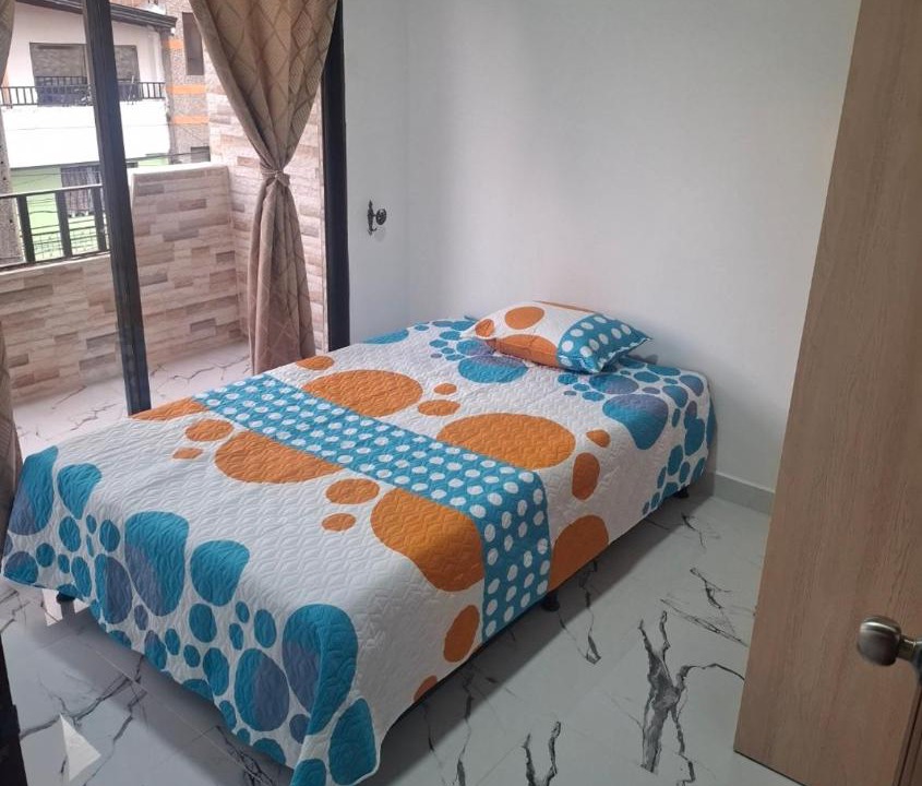 Guayabal House | Casa estación Ayurá