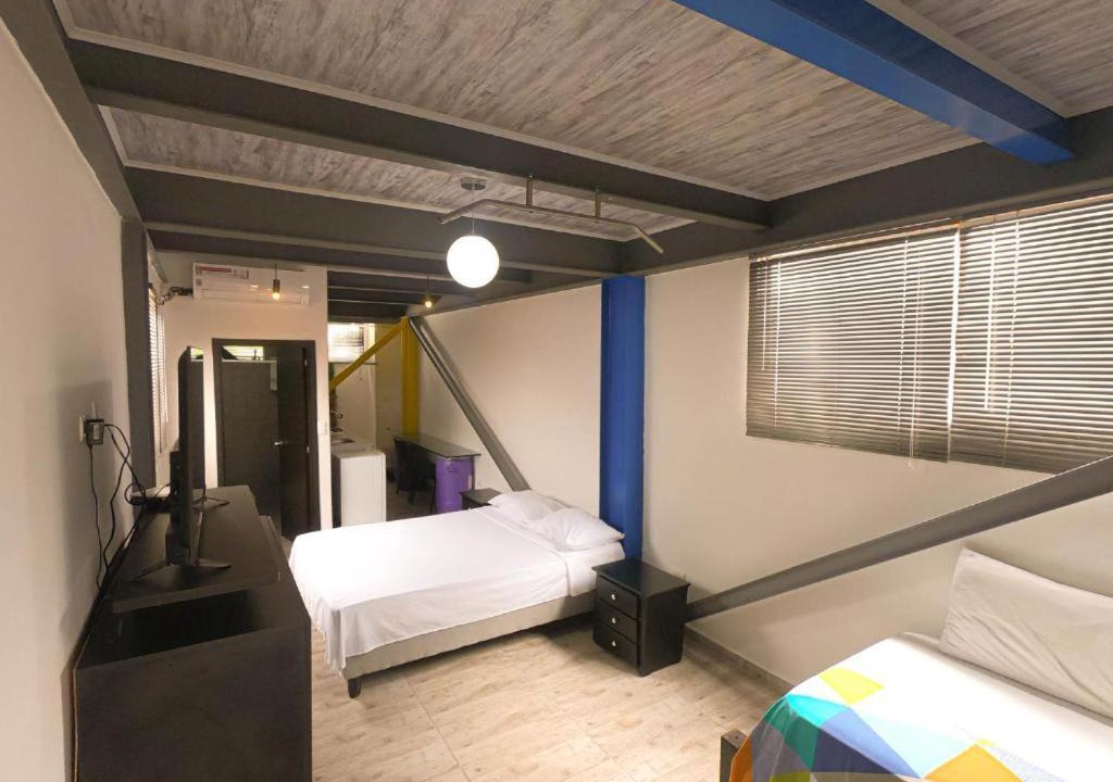 Cali Apartment | Apartaestudio 16 bonito aire acond parqueo priv,