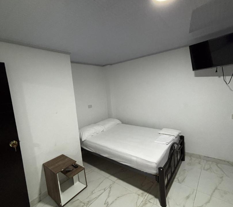 Cali Apartment | 736 Elite Home