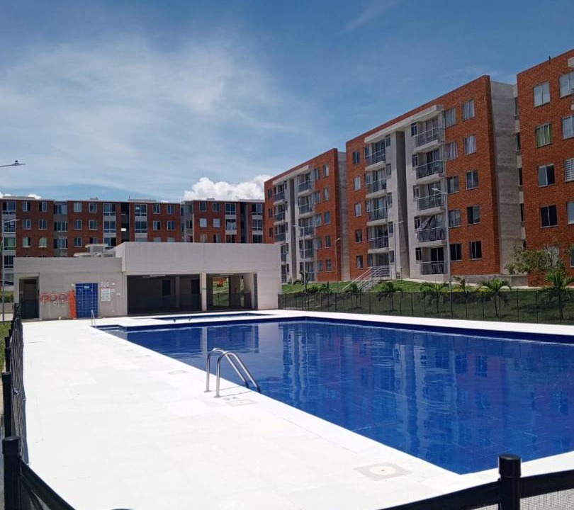 Ibague House | Habitación confortable cama doble Ibagué