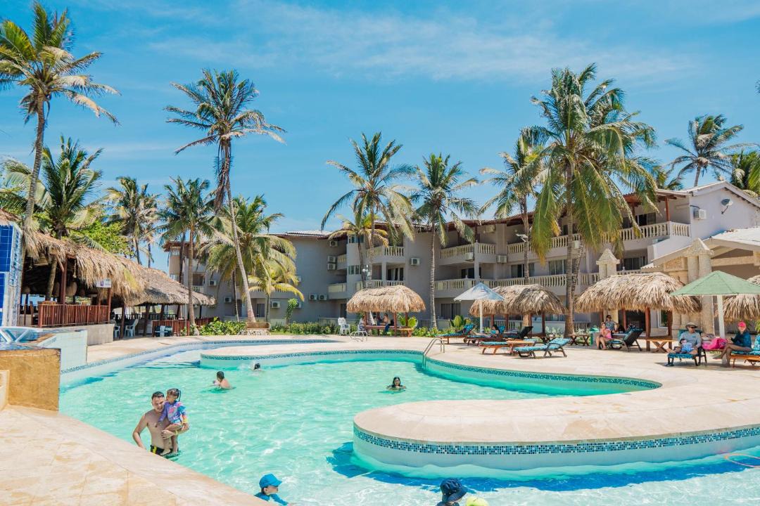 Arroyo de Piedra Hotel | Hotel Playa Palmeras Cartagena - Vía al Mar