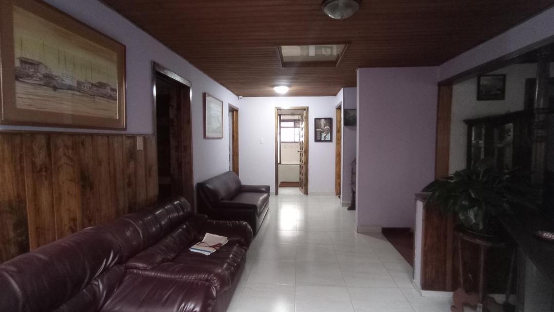 Cota House | Casa La Carmela